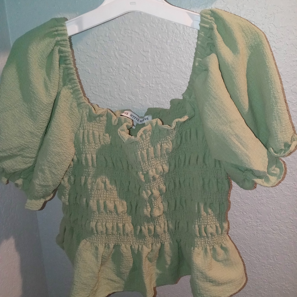 Top - Picture 2 of 2